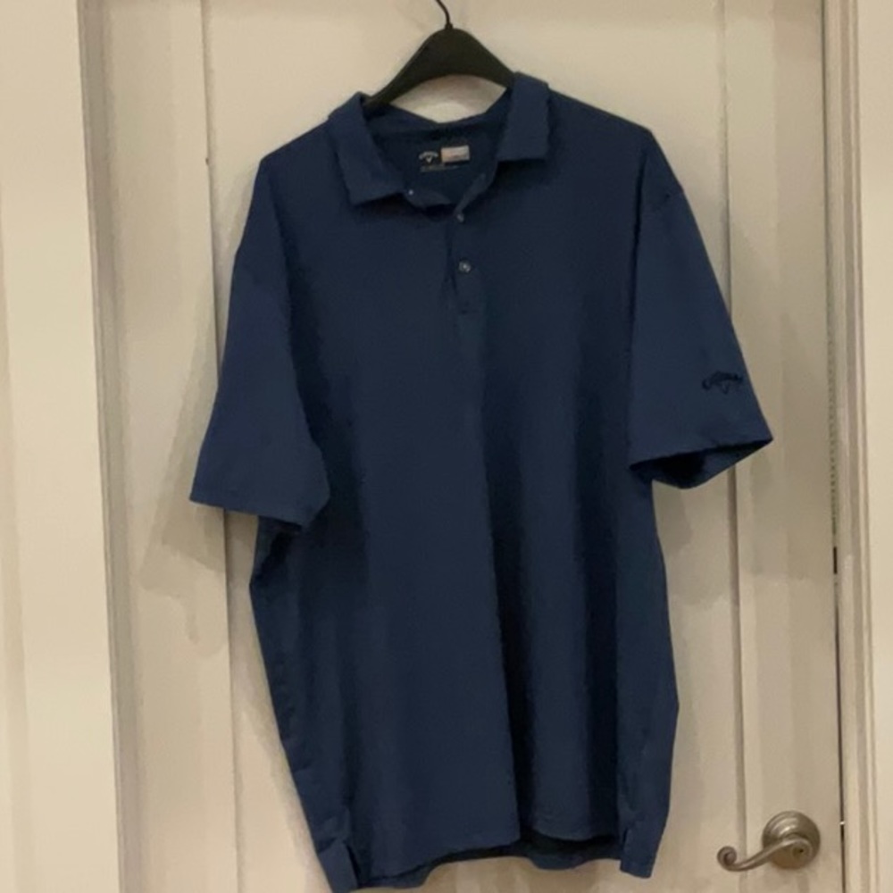 Callaway Opti-dri collection size XXL blue and black stripped golf shirt.